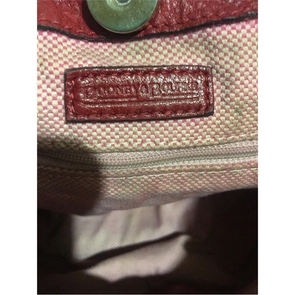 Dooney bourke Vibrant Red Leather Crossbody Bag with Adjustable Straps - Picture 11 of 11